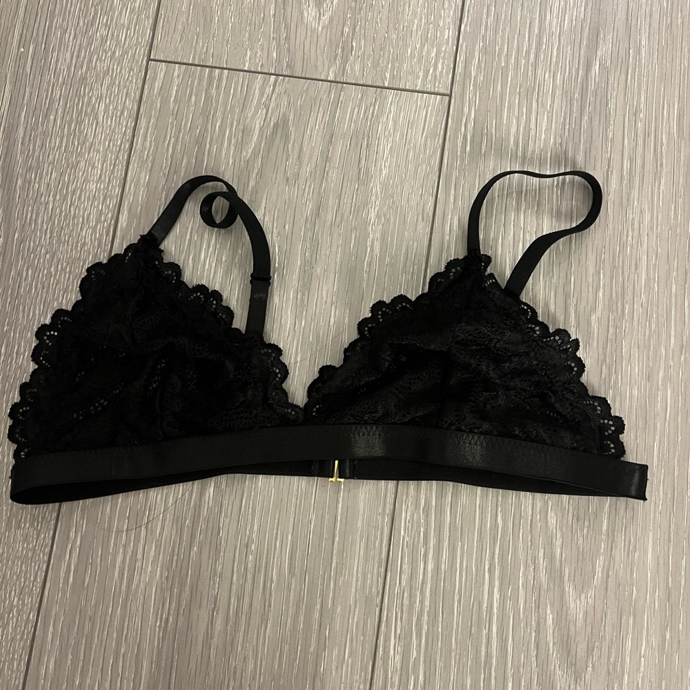 Elegant Black Lace Bralette